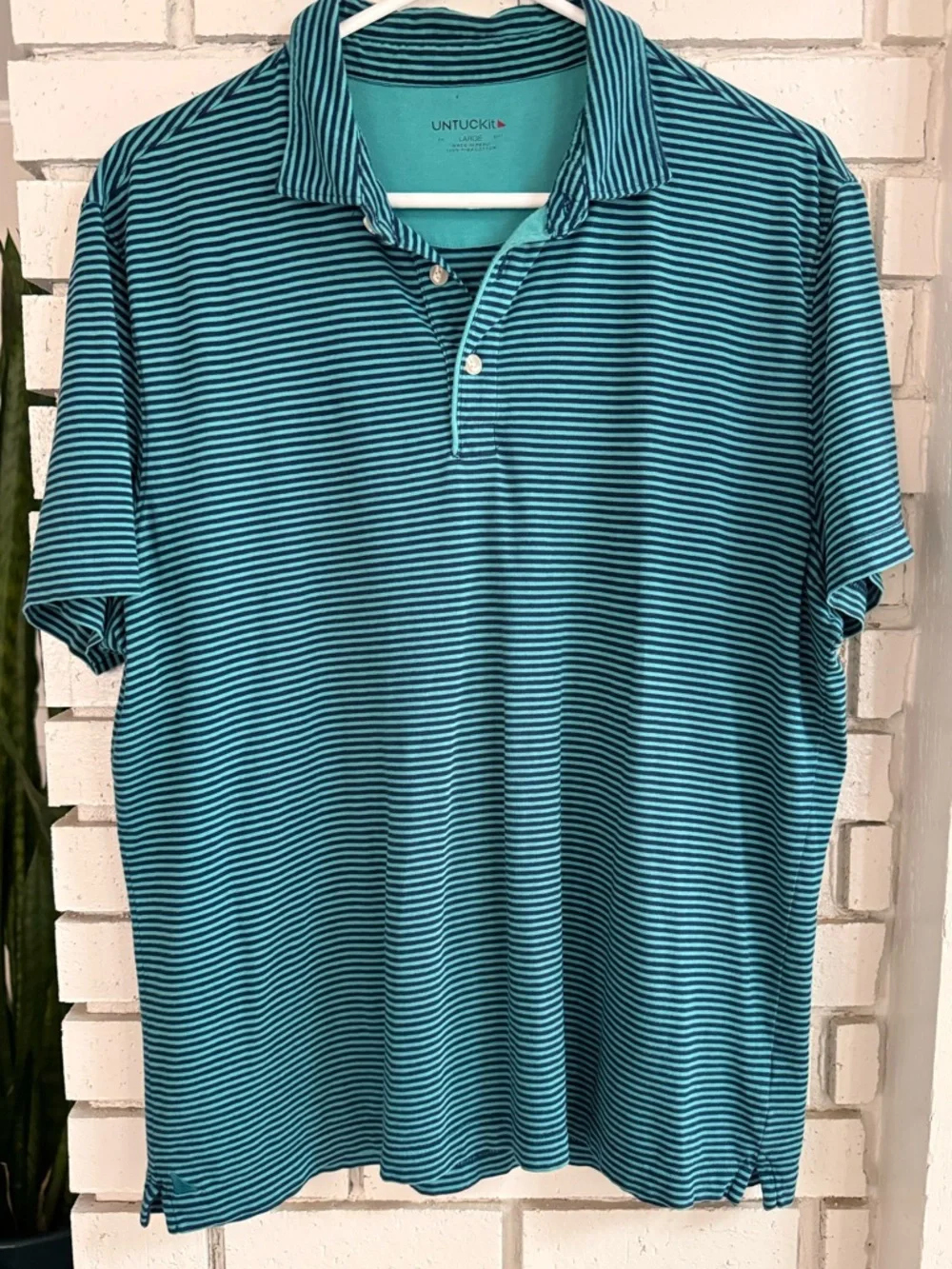 UNTUCKit Men’s Large Blue Teal Stripped Polo Shirt Short Sleeve Casual Stretch - Picture 1 of 10